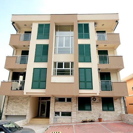 Apartments Draskovic Mirista Petrovac Εξωτερικό φωτογραφία
