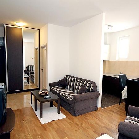Apartments Draskovic Mirista Petrovac Εξωτερικό φωτογραφία