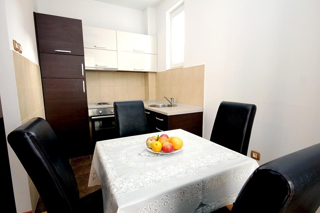 Apartments Draskovic Mirista Petrovac Εξωτερικό φωτογραφία