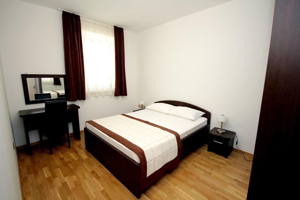 Apartments Draskovic Mirista Petrovac Εξωτερικό φωτογραφία